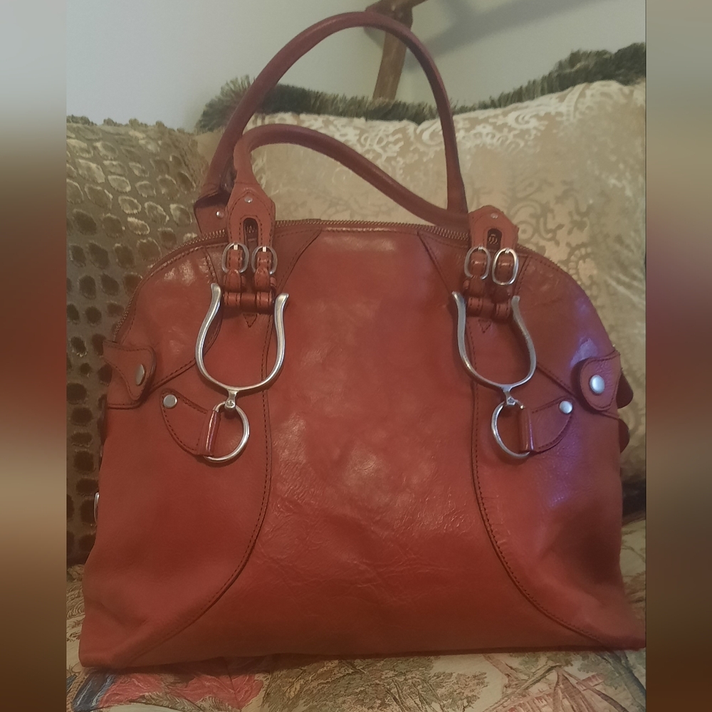 NOW ACCEPTING OFFERS! Vintage Red Leather Juicy Couture XL Purse - Picture 5 of 16